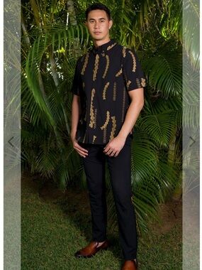 MEN'S ALOHA SHIRT BLACK GOLD LEI PUA KALAUNU